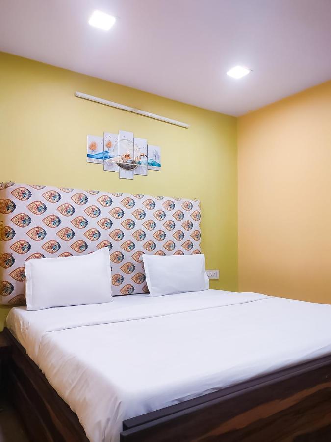Roomshala 122 Hotel Park View - Near Adarsh Nagar New Delhi Eksteriør bilde
