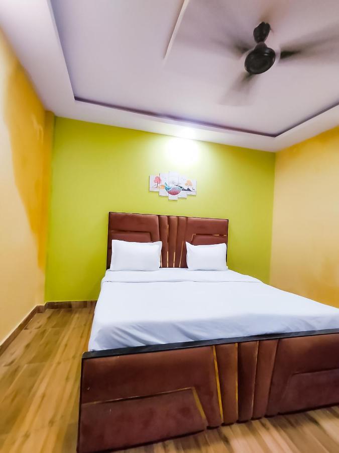 Roomshala 122 Hotel Park View - Near Adarsh Nagar New Delhi Eksteriør bilde